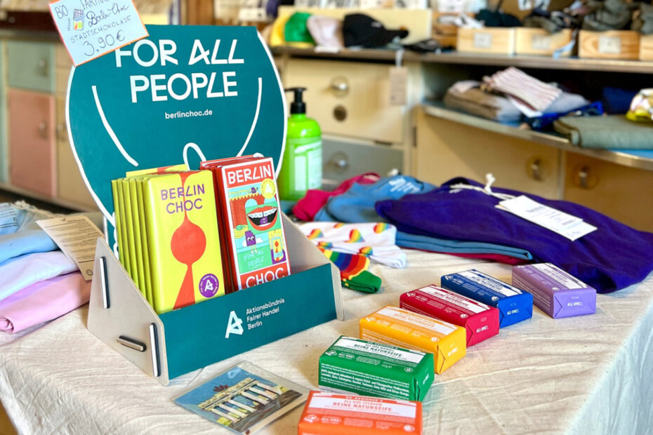 Schokolade und Seife auf einem Tisch